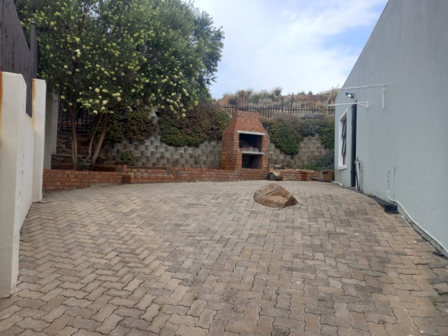3 Bedroom Property for Sale in Baysvalley Free State